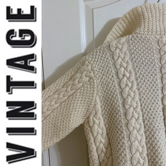 Hand knit Fishermen cable knit cream button-down cardigan chunky sweater - Picture 14 of 16